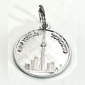 🇨🇦CN Tower Toronto Charm - Sterling Silver🇨🇦